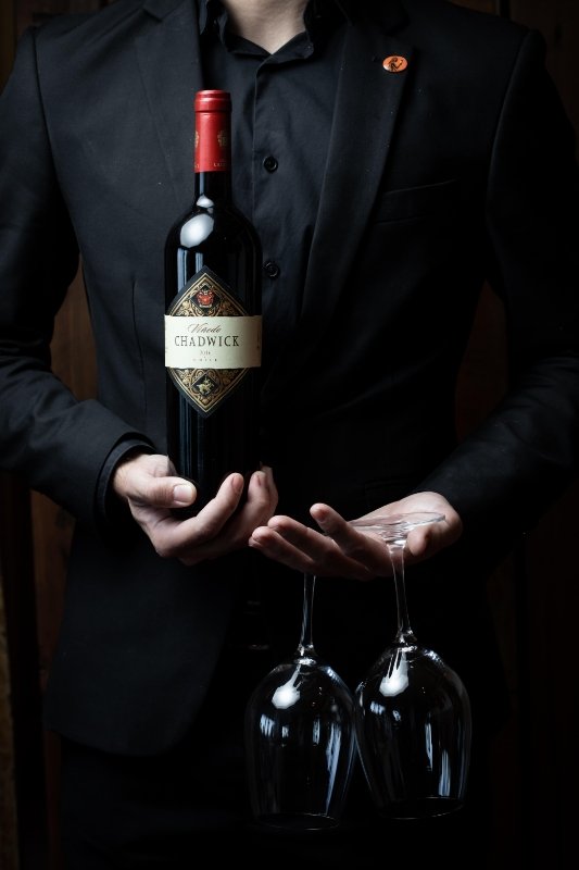 Gastronomía y vinos Winecaina